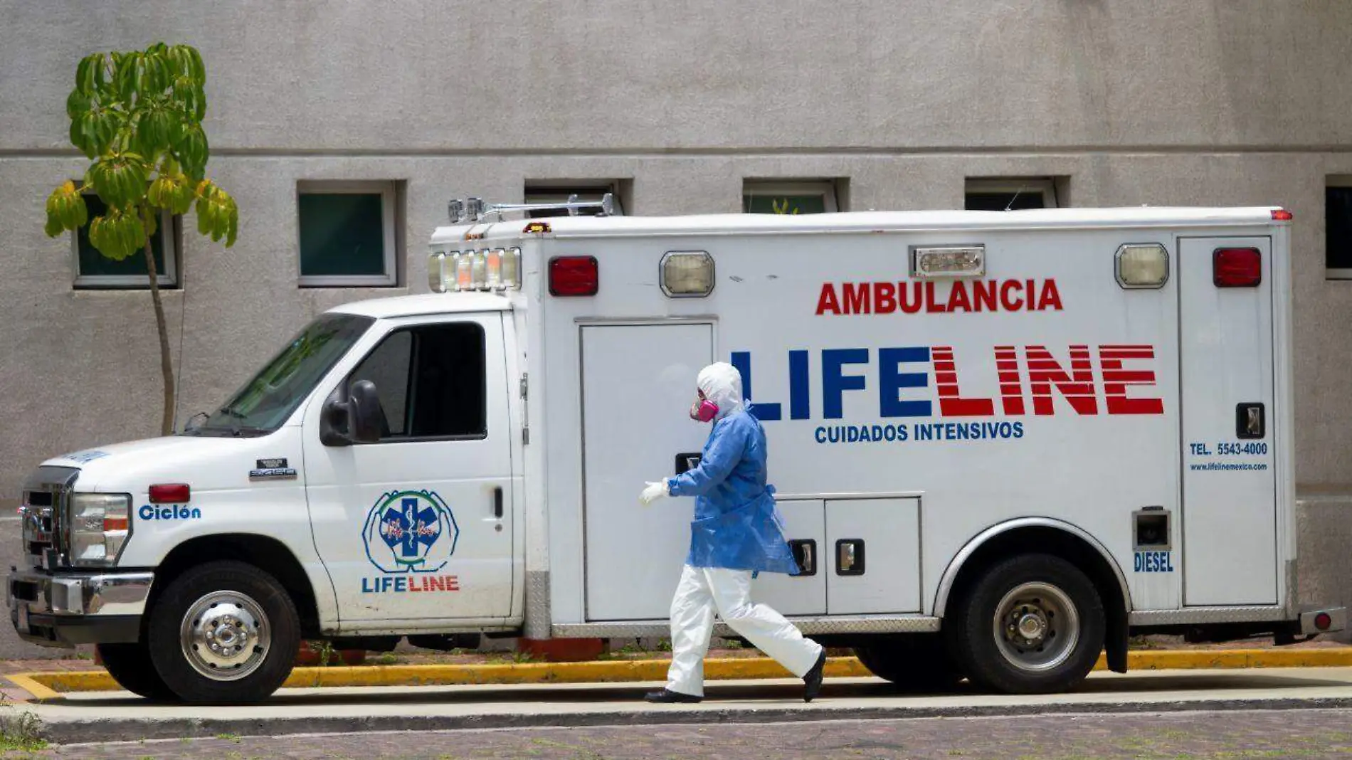 Inician verificaciones a ambulancias